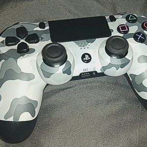 Camo Wireless PS4 controller